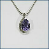 Silber Modeschmuck Oliver Weber Swarovski Elements lila Tropfen Silber Modeschmuck Oliver Weber Swarovski Elements lila Tropfen