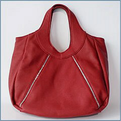 Handtasche rot