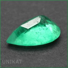 Smaragd Schmuckstein Tropfenform 3,60 ct. UNIKAT